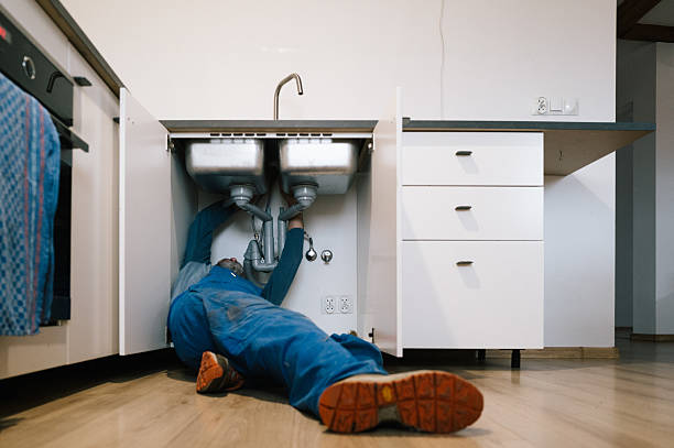 Professional Leak Detection technician working in New Castle, DE